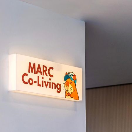 Marc Coliving By Cobytat ブキッ・ムルタジャム エクステリア 写真